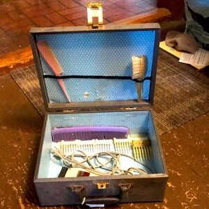 Wilfred Beauty School Box